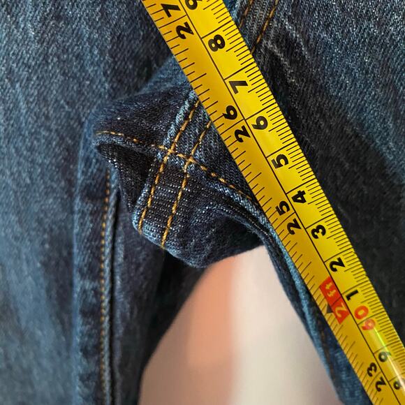 Levi's Premium Wedgie Straight Button Fly Dark Wash Jeans Frayed Women's size 30 - Picture 11 of 13